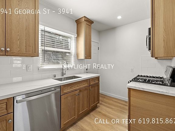 3rd image of 3941 Georgia St #3941
