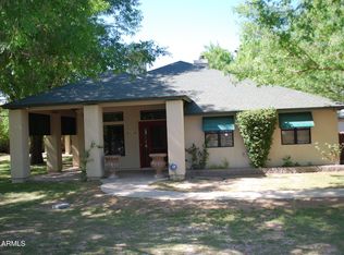1420 E Branham Ln, Phoenix, AZ 85042