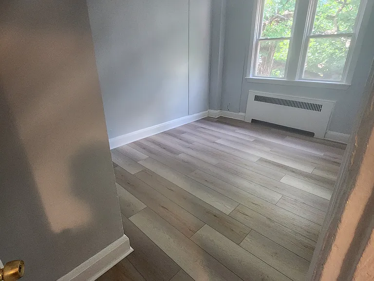 524 Beaumont Ave — Photo 14