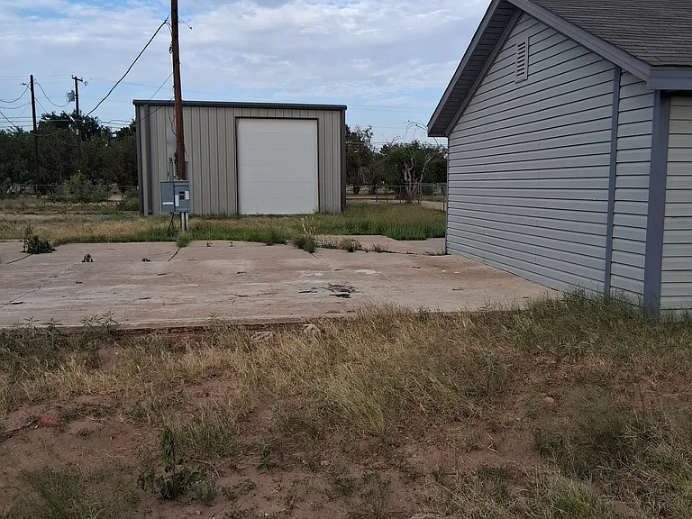 2517 Newell Rd — Photo 34