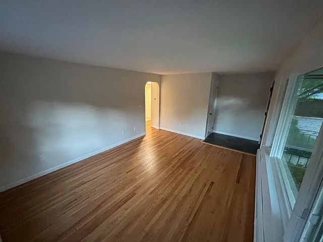35 Pine St #1 — Photo 3