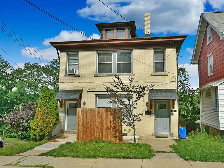 2750 Voelkel Ave — Photo 1