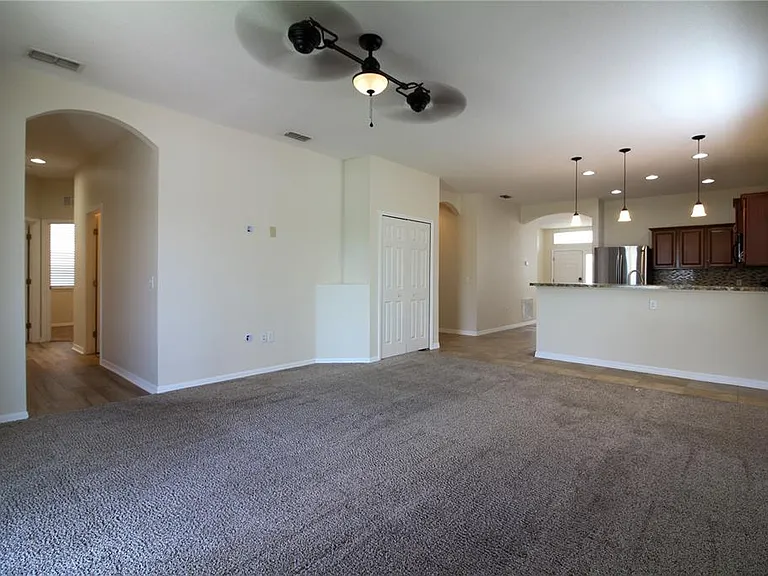 811 Krenson Woods Ln — Photo 14