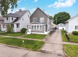 609 E Water St, Pontiac, IL 61764