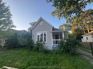 390 George St, Sarnia, ON N7T 4P7