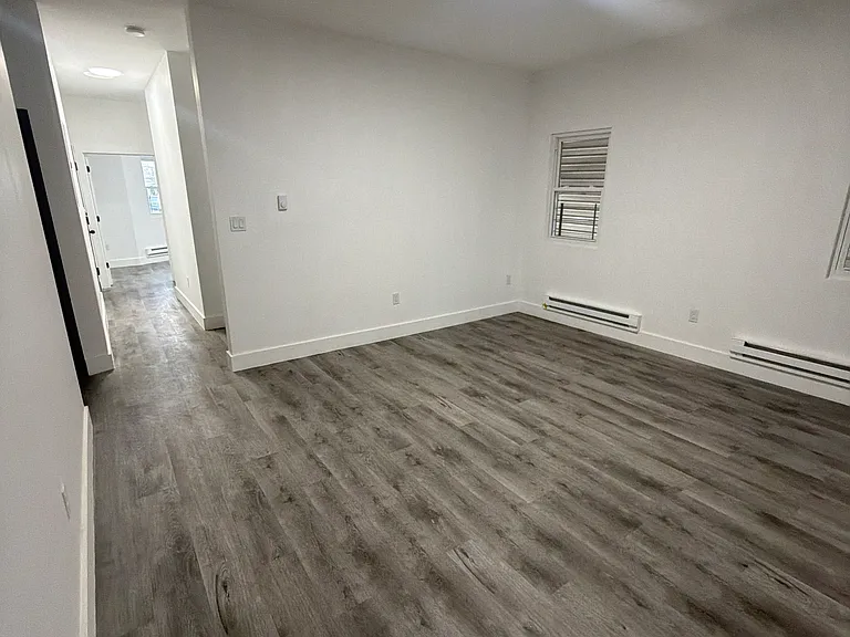 25 Riverview Pl #1L — Photo 8