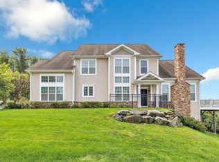 25 Hunting Ridge Ln UNIT 25, Bethel, CT 06801