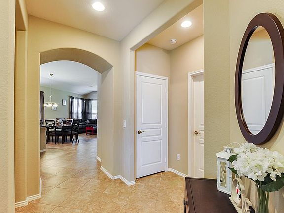 5th image of 16614 Lake Aquilla Ln