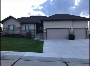 2320 Fawn Ct, Sidney, NE 69162