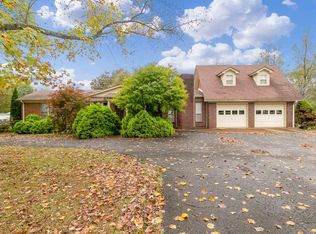 1855 Jax Rd, Atwood, TN 38220