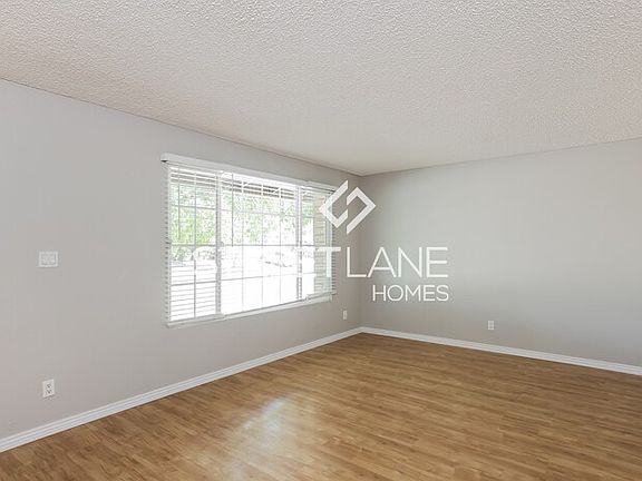 2nd image of 3621 E Columbine Dr