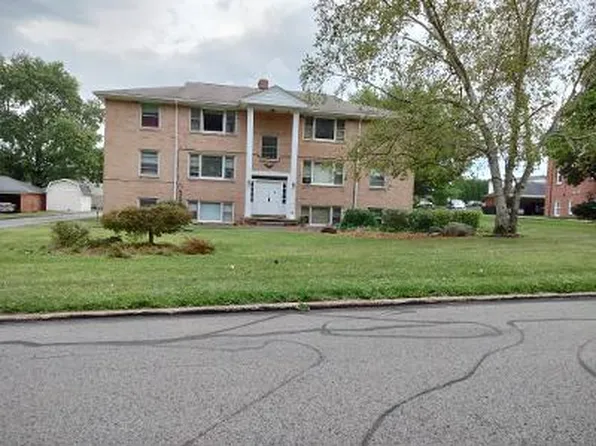 49 Green Bay Dr APT 1, Youngstown, OH 44512