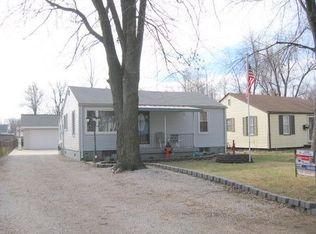 2381 E Olive St, Decatur, IL 62526