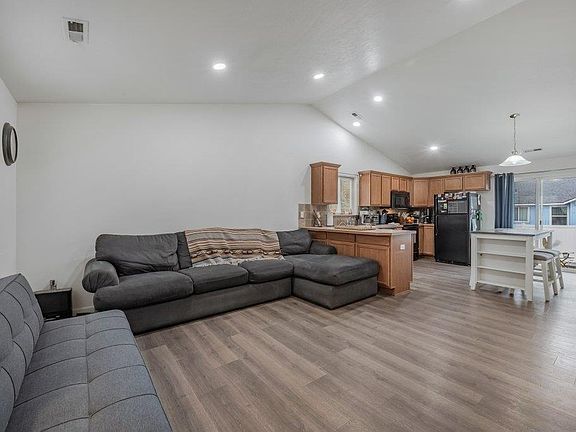 4th image of 12611 W 1st Ave