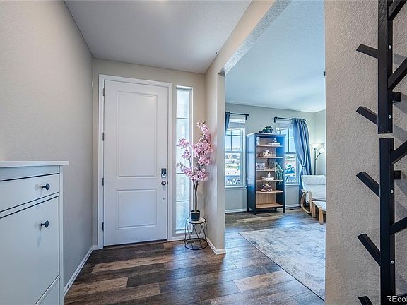 5th image of 960 Avena Court