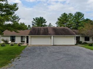 21450 Fairway Cir, Wellesley Island, NY 13640
