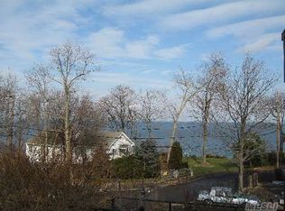 7 Echo Rd, Rocky Point, NY 11778