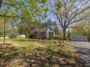 414 Middletown Rd, Warrenton, MO 63383