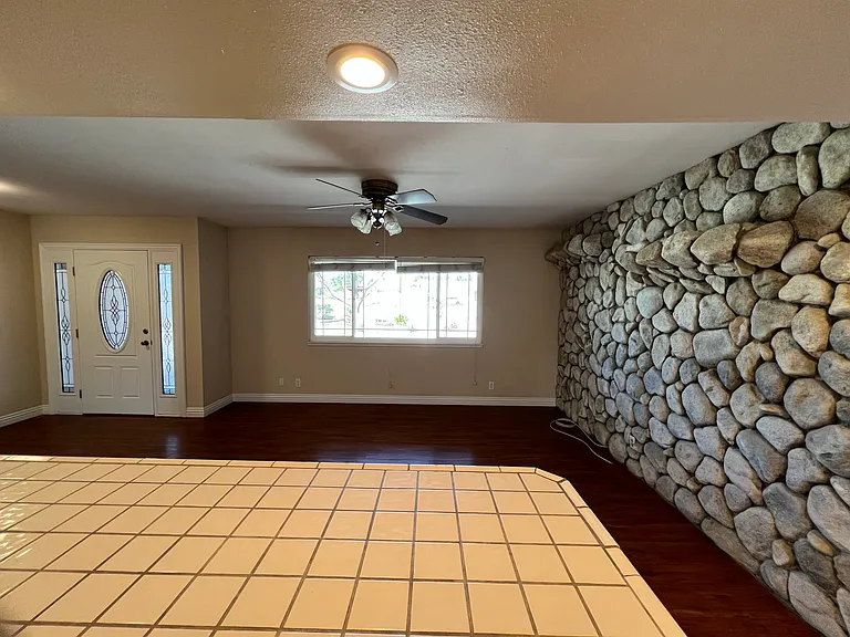 14985 Genesee Rd — Photo 7