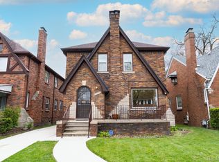 19373 San Juan Dr, Detroit, MI 48221