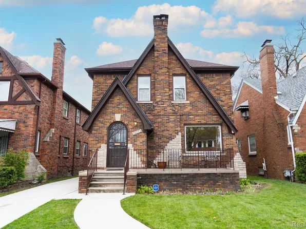 19373 San Juan Dr, Detroit, MI 48221