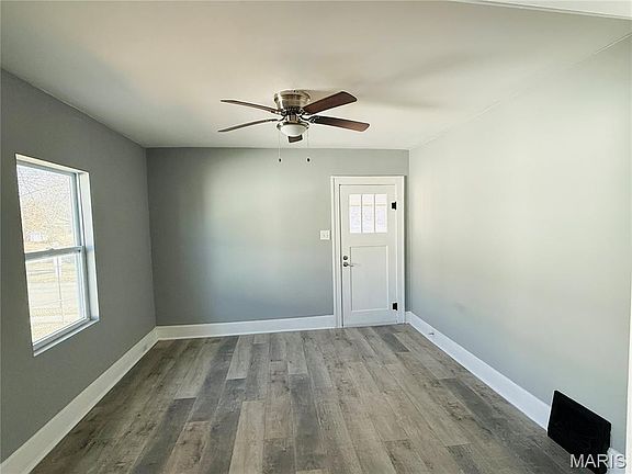 4th image of 516 Sering Ave