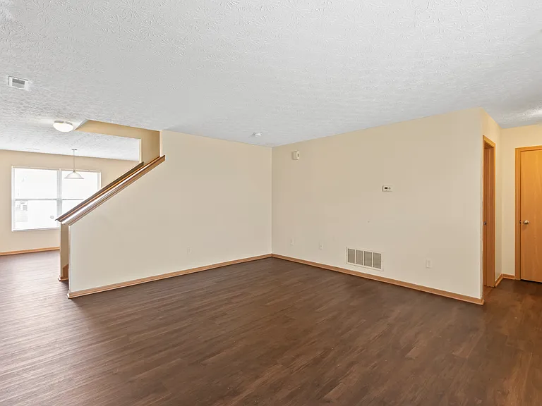 6306 Pompano St — Photo 6