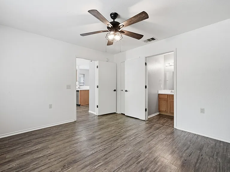 11412 Robert Wooding Dr — Photo 14