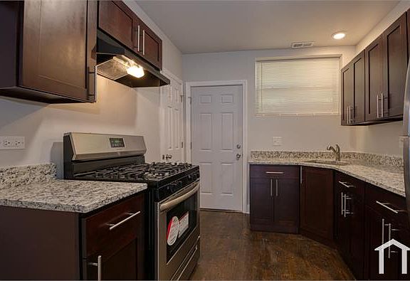 2nd image of 7205 S Dorchester Ave #3