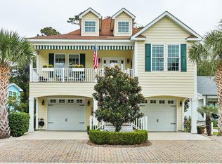 606 46th Ave S, North Myrtle Beach, SC 29582