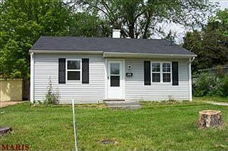 2nd image of 401 Holly Dr