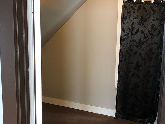 2nd image of 254 Doat St #1