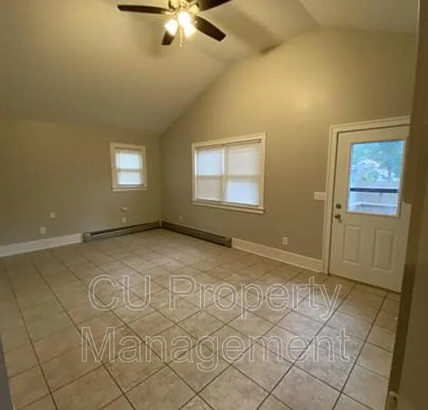 508 N Fair St — Photo 30