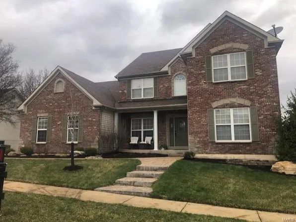 817 Spring Cove Ct, Eureka, MO 63025