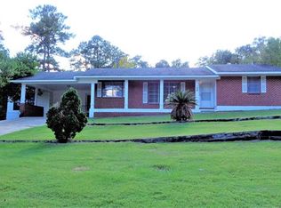 100 Tung Rd, Bogalusa, LA 70427