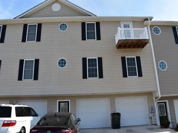 5 Kimberley St #1, Staunton, VA 24401