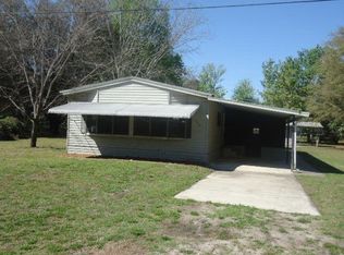 101 Jill Ln, Satsuma, FL 32189