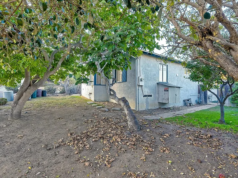 1505 Willow St — Photo 36