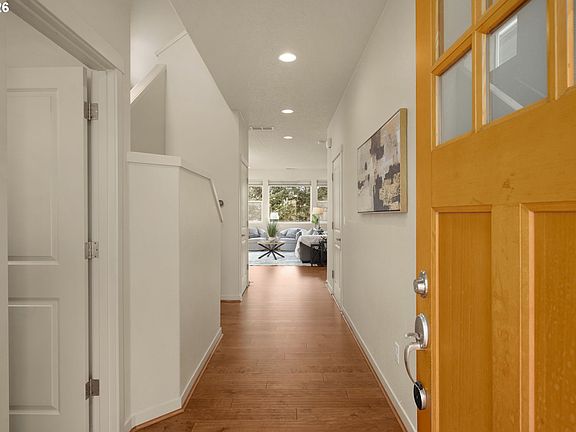 3rd image of 216 NW 117th Loop