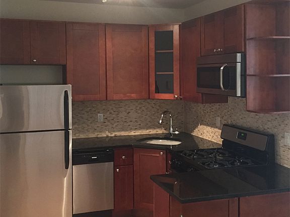 3rd image of 436 Sterling Place #14