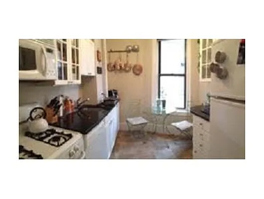 Sold by Owner | media 9