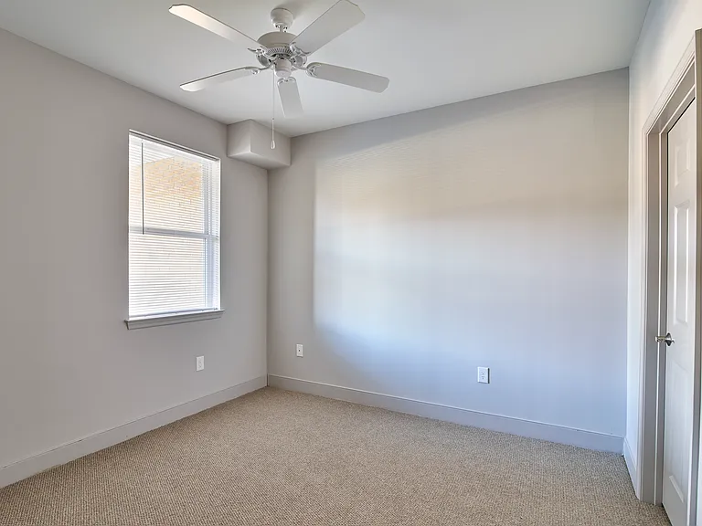 Pointe View at Aspen Hill — Photo 12