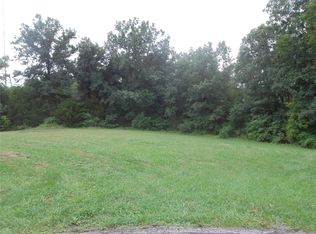 240 Penny Ct, Troy, MO 63379