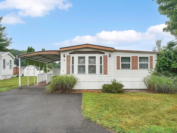 13 Annies Way, West Springfield, MA 01089