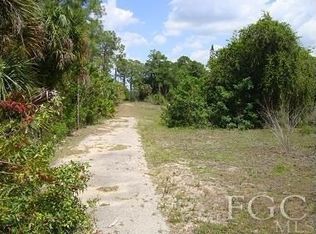 2045 Phillips Rd, Labelle, FL 33935