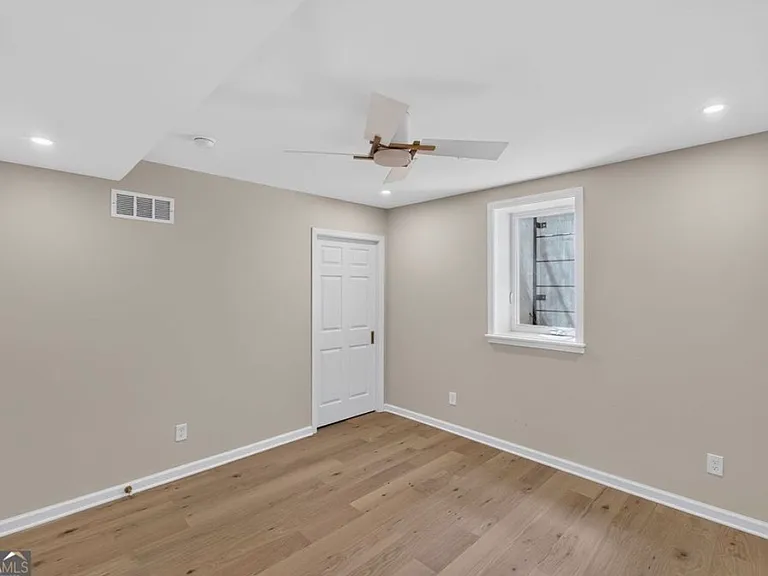 4996 N Peachtree Rd #1 — Photo 23
