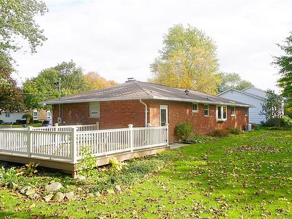 2nd image of 4711 Lilydale Dr
