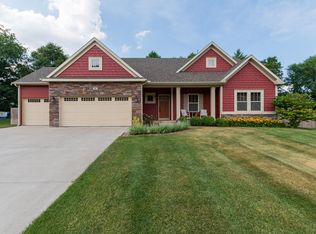 581 Cliffwood Ave, Portage, MI