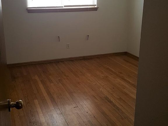 4th image of 1601 Nicholson Ave APT A