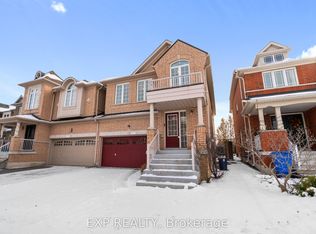 7 Wallwark St, Aurora, ON L4G 0J2